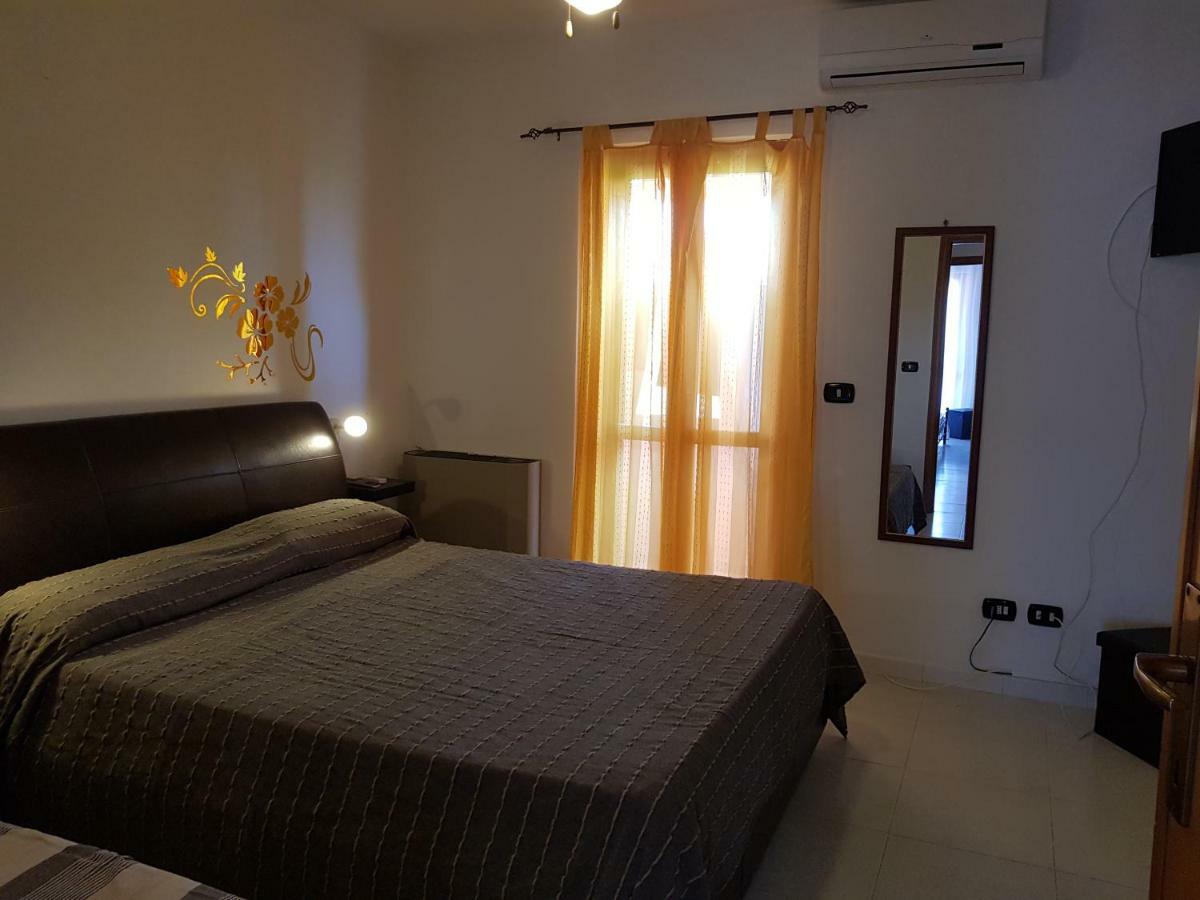 Casa Vacanze Valentina Porto Conte Dış mekan fotoğraf